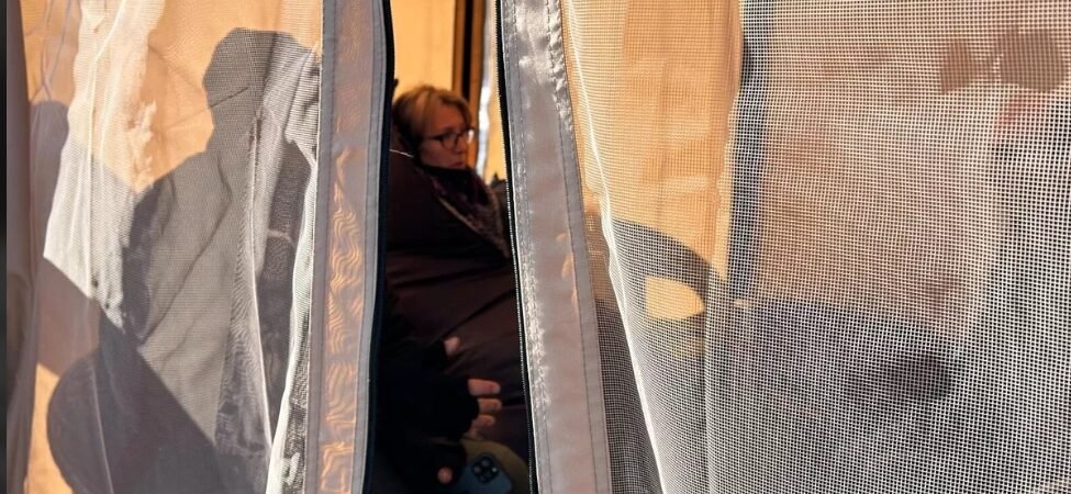 Mane Tandilyan launches hunger strike in support of Ruben Vardanyan jailed in Baku