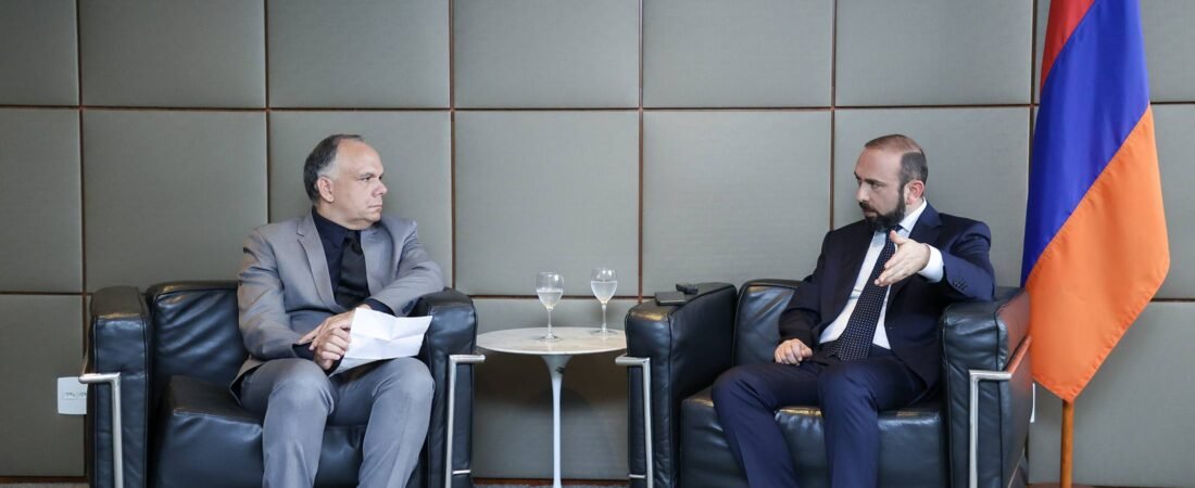 Armenian MFA calls for the release of Armenian prisoners in Baku